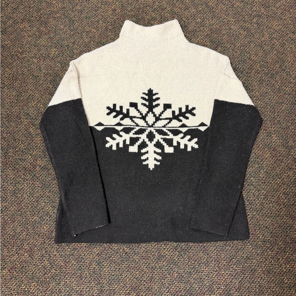 Christian Siriano Snowflake Turtleneck Sweater L - Picture 6 of 6